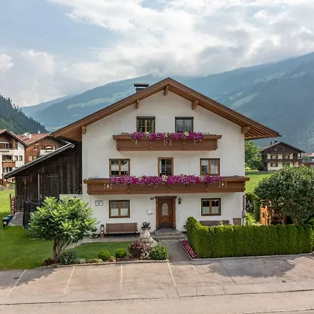 Haus Moikler Apartment Zell am Ziller