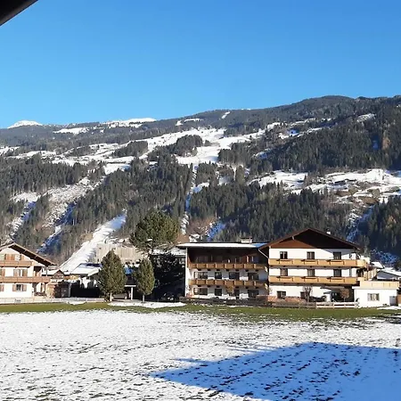 Haus Moikler Apartamento *